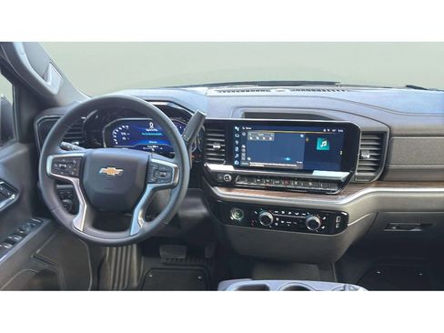 Used 2023 Chevrolet Silverado 1500 LT w/ Z71 Off-Road Package image 12