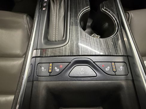 Used 2018 Chevrolet Impala LT image 21