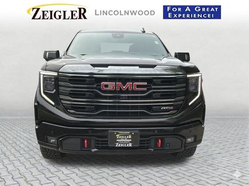 Used 2024 GMC Sierra 1500 AT4 w/ Technology Package AWD/4WD image 10