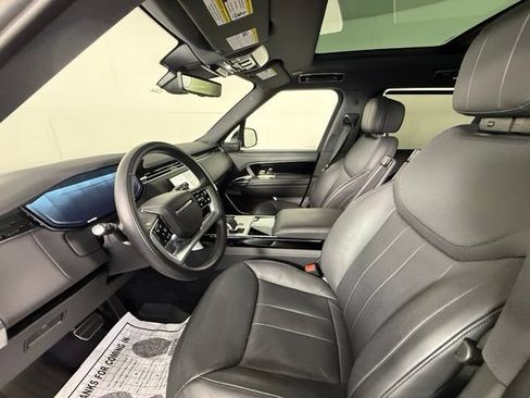 Used 2024 Land Rover Range Rover Long Wheelbase SE AWD/4WD image 3