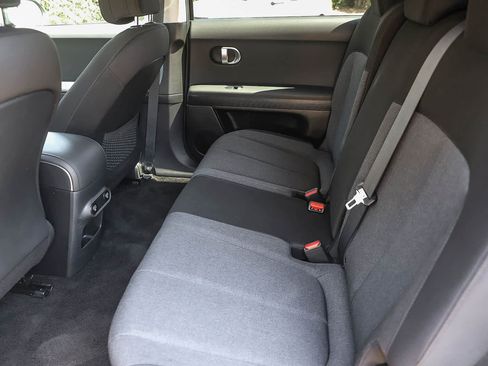 Used 2024 Hyundai Ioniq 5 SEL RWD image 17