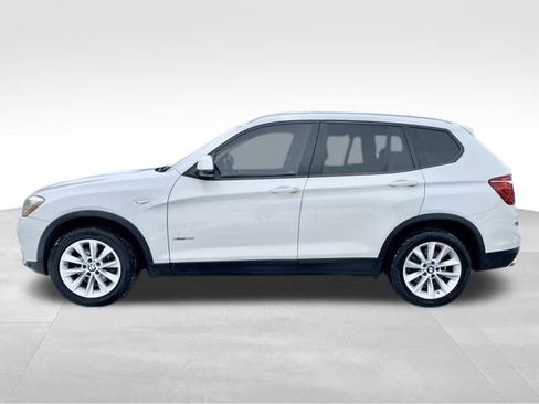 Used 2017 BMW X3 xDrive28i image 4