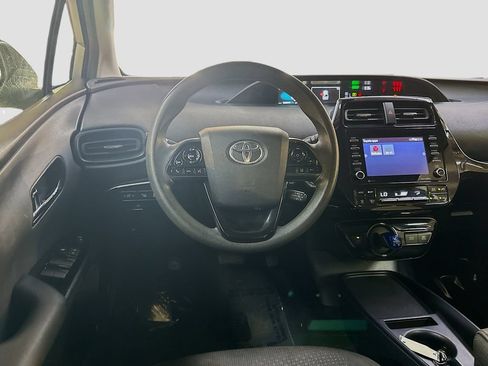 Used 2022 Toyota Prius LE FWD image 26