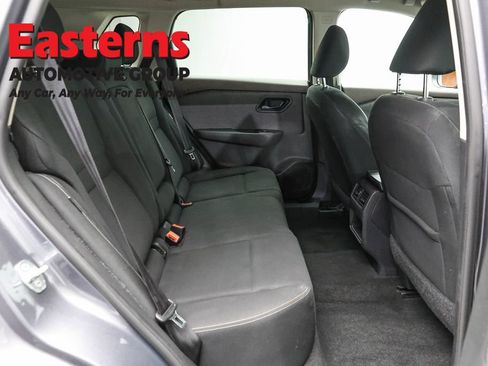 Used 2023 Nissan Rogue S AWD/4WD image 23