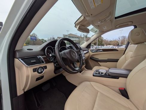 Used 2019 Mercedes-Benz GLS 450 4MATIC image 13