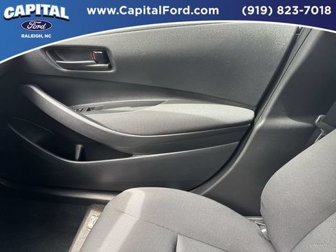 Used 2024 Toyota Corolla LE FWD image 28