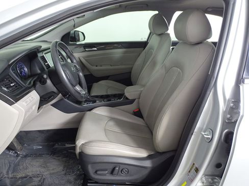Used 2018 Hyundai Sonata Limited w/ Limited Ultimate Package 03 image 11