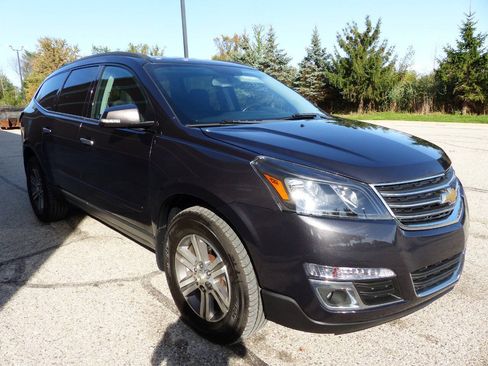 Used 2016 Chevrolet Traverse LT FWD image 13
