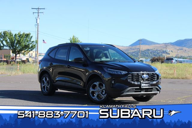 Used 2025 Ford Escape ST-Line Select w/ Tech Pack #2 AWD/4WD image 1