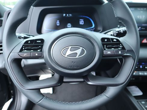 New 2026 Hyundai Elantra SEL Sport Premium FWD image 11