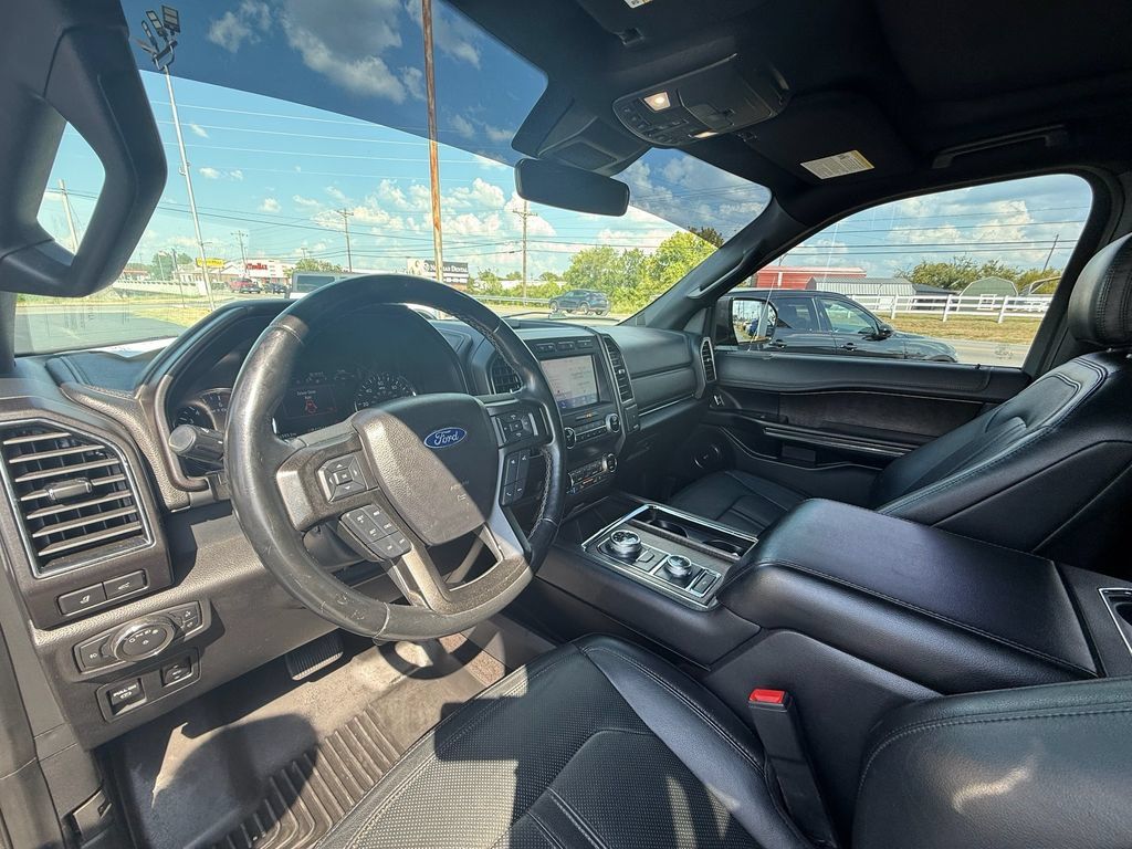 Used 2020 Ford Expedition Limited AWD/4WD image 14