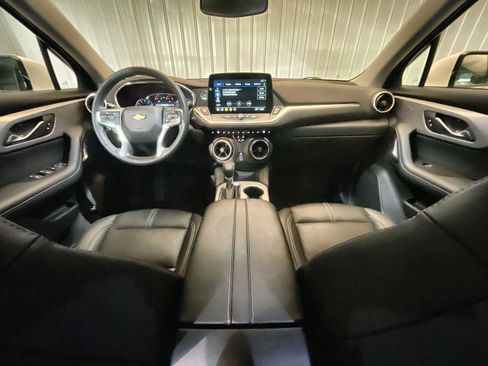 Used 2023 Chevrolet Blazer LT w/ LPO, Black Grille Bar Package image 19