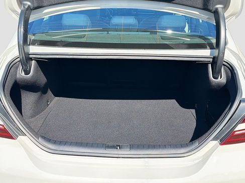 Used 2024 Genesis G70 2.5T w/ Sport Prestige Package image 12