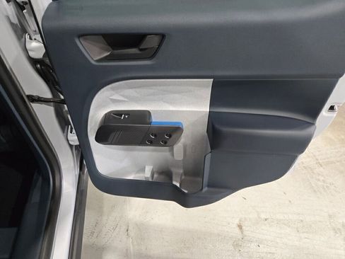 New 2025 Ford Maverick XLT w/ XLT Luxury Package image 13