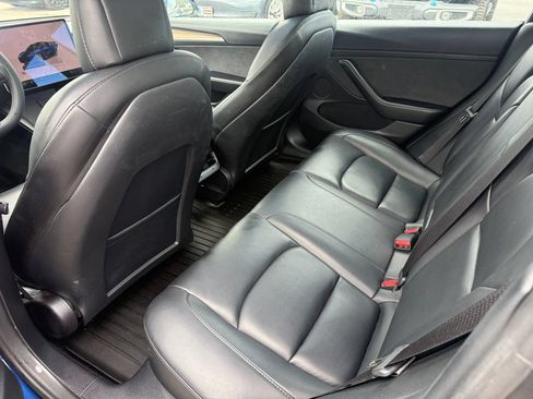 Used 2022 Tesla Model 3 RWD image 38