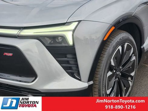Used 2024 Chevrolet Blazer EV RS image 11