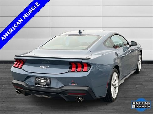 Used 2024 Ford Mustang GT Premium image 3
