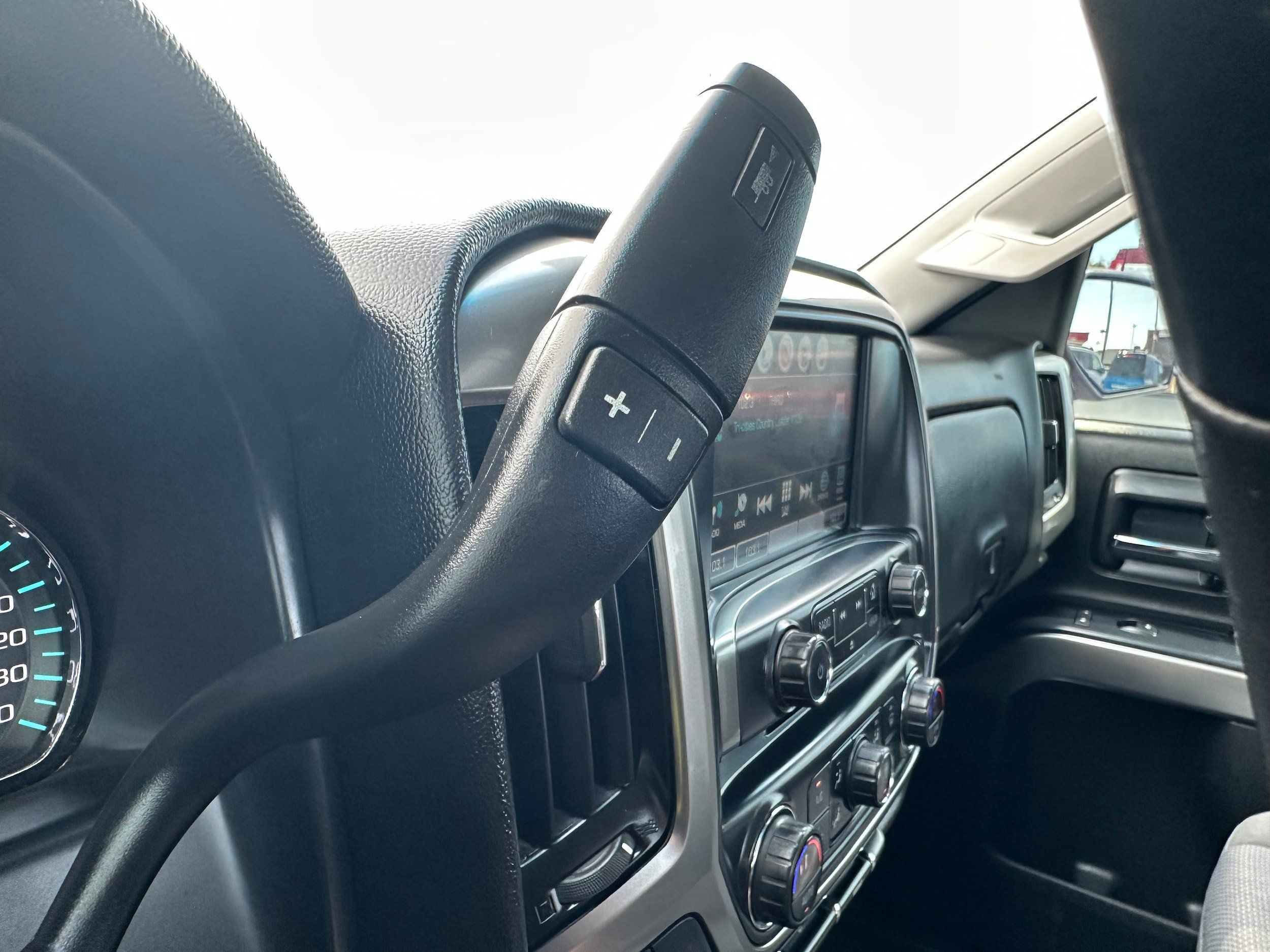 Used 2017 Chevrolet Silverado 1500 LT w/ All Star Edition AWD/4WD image 24