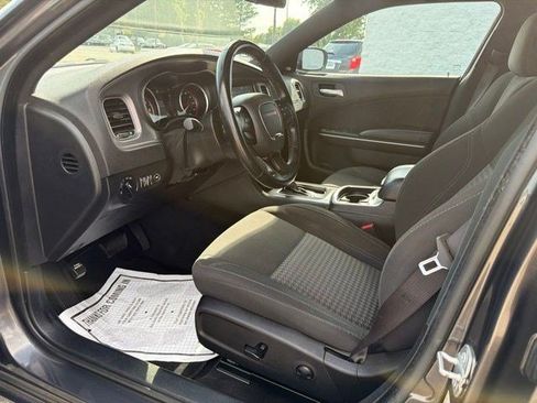 Used 2023 Dodge Charger SXT RWD image 13