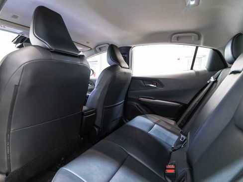 Used 2025 Toyota Prius XLE FWD image 14