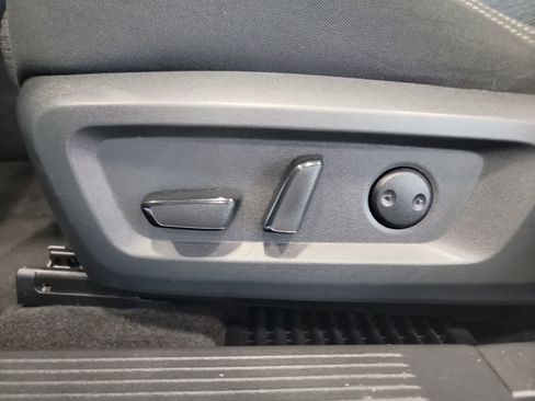 Used 2022 Nissan Rogue SV AWD/4WD image 14