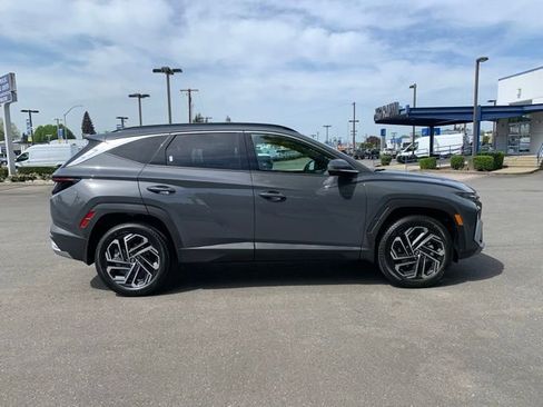 New 2026 Hyundai Tucson Limited AWD/4WD image 8