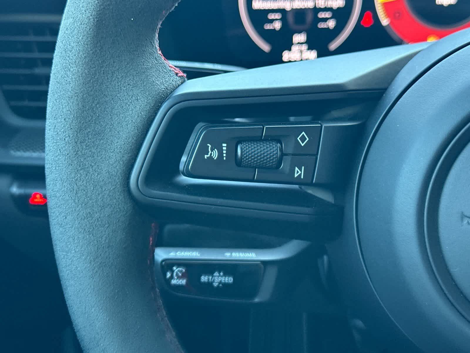 Certified 2025 Porsche 911 GT3 RWD image 21