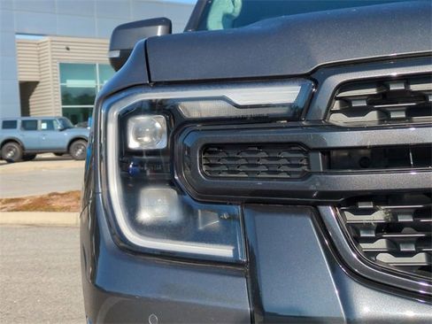 New 2025 Ford Ranger Lariat w/ Convenience Package image 10
