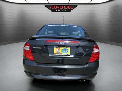 Used 2010 Ford Fusion SE image 4