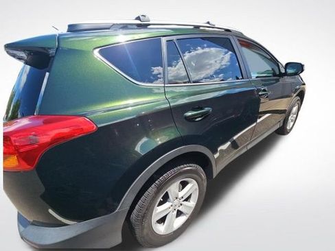 Used 2013 Toyota RAV4 XLE AWD/4WD image 6