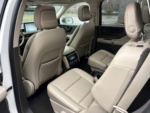 Used 2020 Lincoln Aviator Reserve w/ Equipment Group 201A image 28