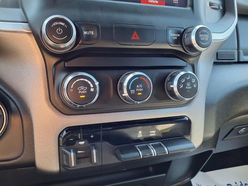 Used 2024 RAM 2500 Big Horn image 9