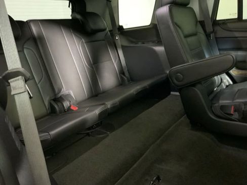 Used 2018 GMC Yukon Denali w/ Denali Ultimate Package AWD/4WD image 32