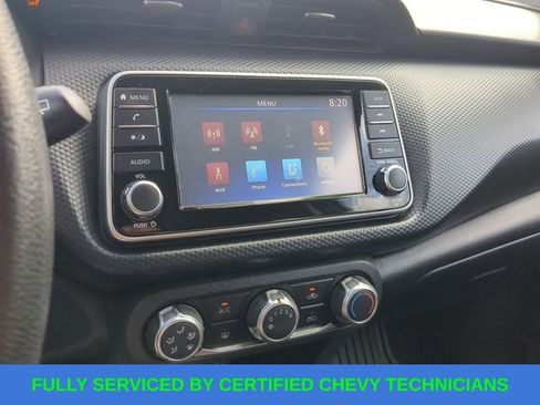 Used 2022 Nissan Kicks S image 30