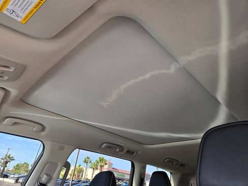 Used 2025 INFINITI QX80 Luxe RWD image 11
