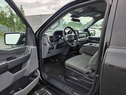 Used 2025 Ford F150 XLT w/ Equipment Group 301A Standard AWD/4WD image 19