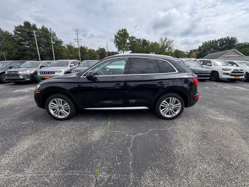 Used 2018 Audi Q5 2.0T Premium Plus w/ Premium Plus Package AWD/4WD image 2