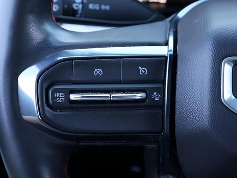 Used 2024 GMC Canyon AT4X image 16