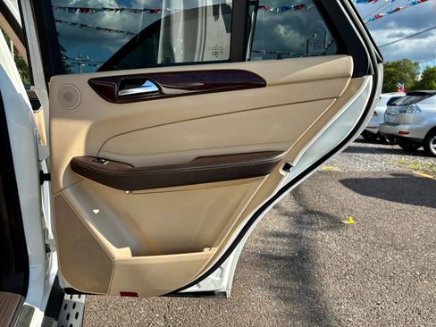 Used 2016 Mercedes-Benz GLE 350 4MATIC image 13