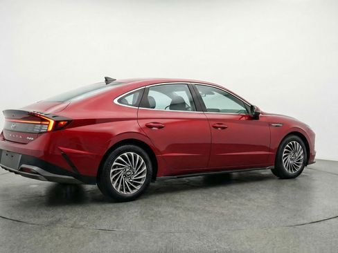 Used 2025 Hyundai Sonata SEL image 9