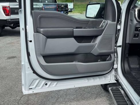Certified 2025 Ford F150 XLT w/ Equipment Group 301A Standard AWD/4WD image 15