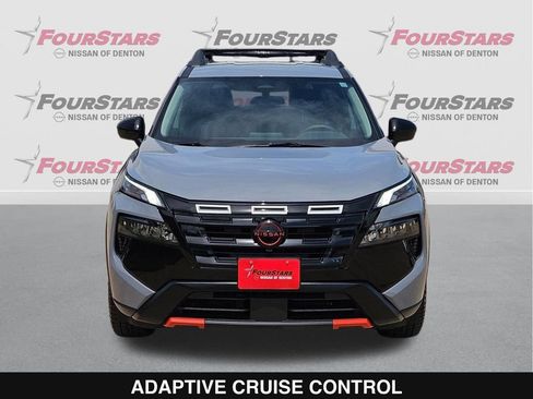 Used 2025 Nissan Rogue SV AWD/4WD image 10
