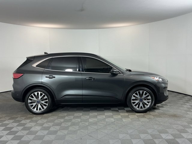 Used 2020 Ford Escape Titanium AWD/4WD image 4