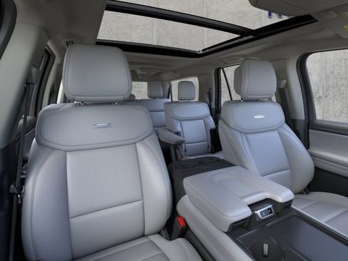 New 2026 Ford Expedition Max Platinum AWD/4WD image 10