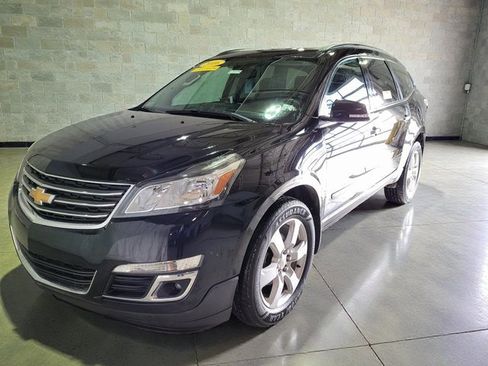 Used 2016 Chevrolet Traverse LT w/ Traveler's Package image 17