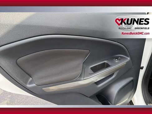 Used 2018 Ford EcoSport SE w/ SE Convenience Package image 31