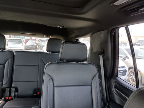 Used 2021 GMC Yukon Denali image 14