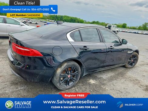 Used 2017 Jaguar XE Premium AWD/4WD image 4