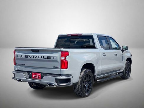 Used 2025 Chevrolet Silverado 1500 RST AWD/4WD image 3