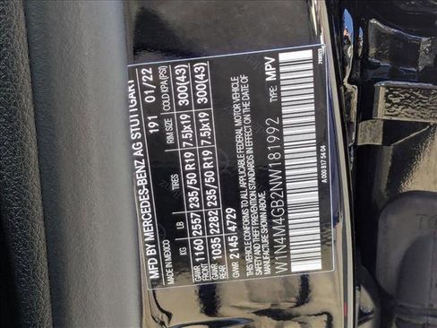 Used 2022 Mercedes-Benz GLB 250 image 25